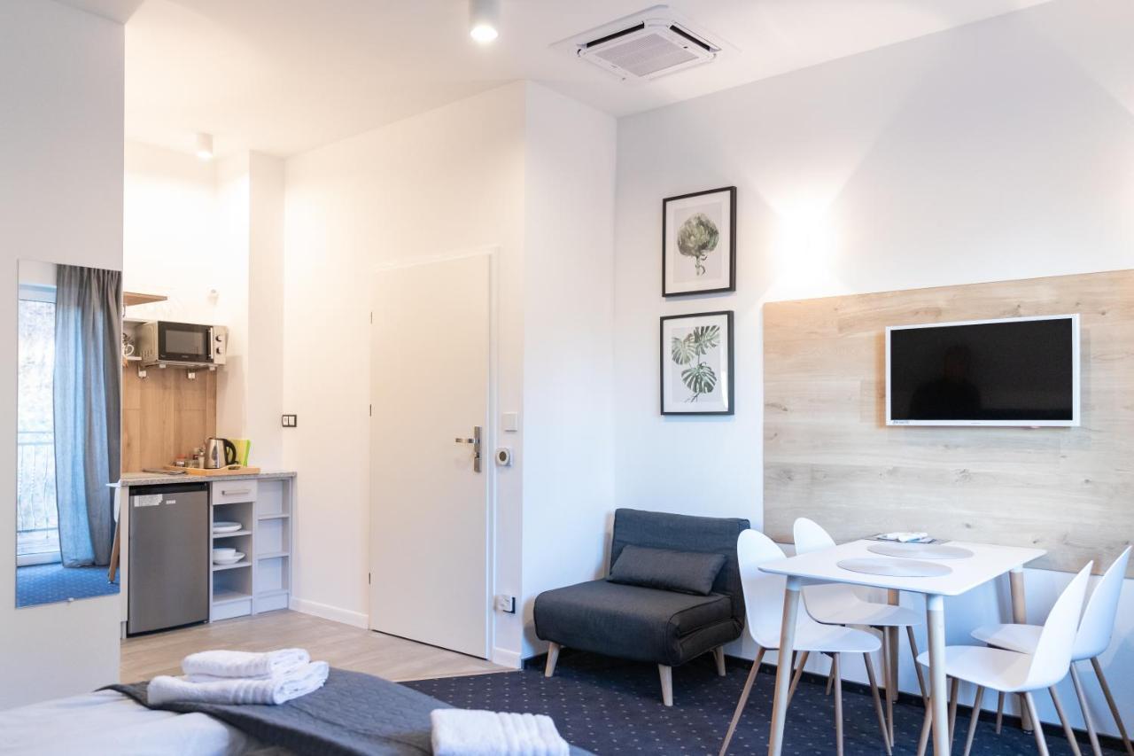 Apartamenty Pod Zamkiem W Janowcu Janowiec Exterior foto