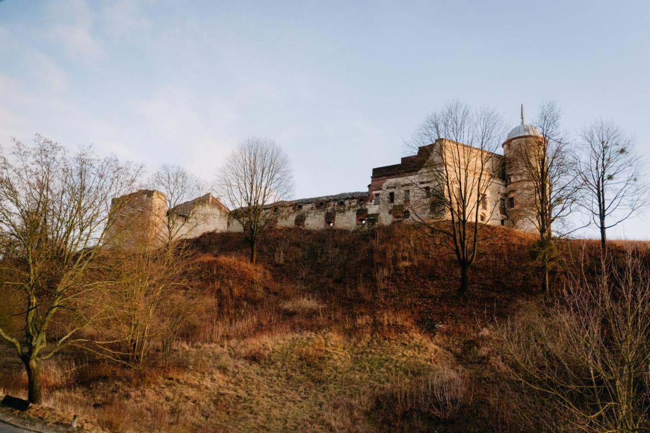 Apartamenty Pod Zamkiem W Janowcu Janowiec Exterior foto